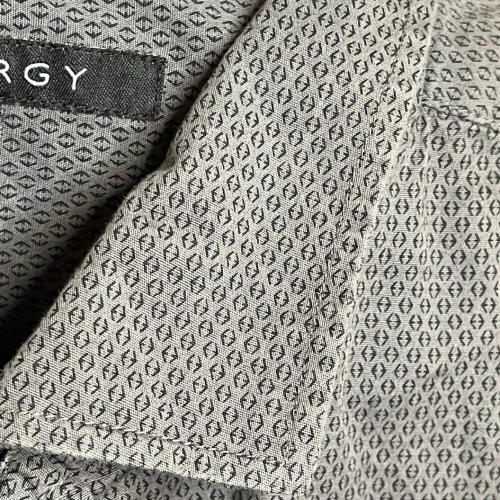 Synrgy Gray Micro-Pattern Button-Down Shirt Size … - image 4